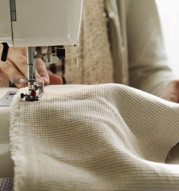 kadin-ust-giysileri-dikimi_large